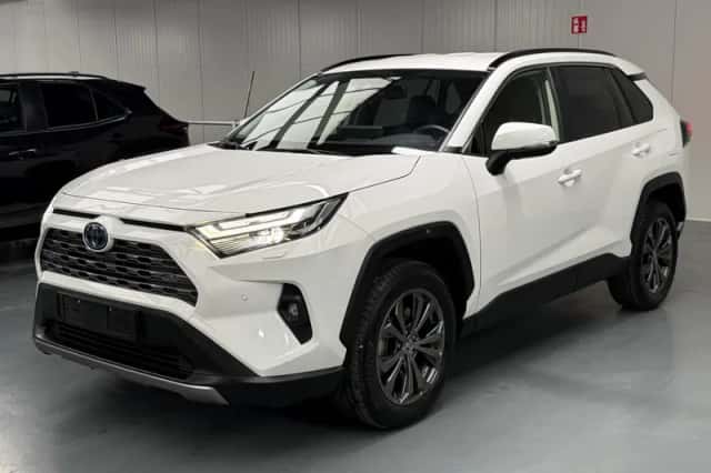 Toyota RAV4 (2024) thumbnail 24