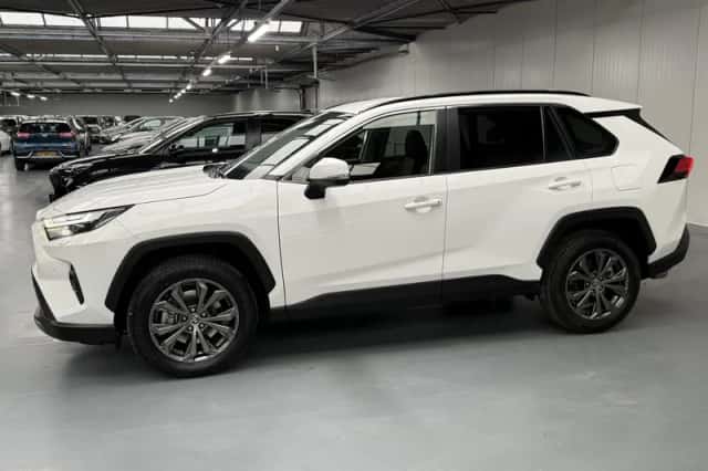 Toyota RAV4 (2024) thumbnail 25