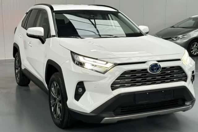 Toyota RAV4 (2024) thumbnail 28