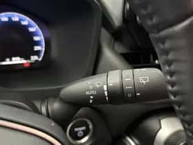 Toyota RAV4 (2024) thumbnail 10