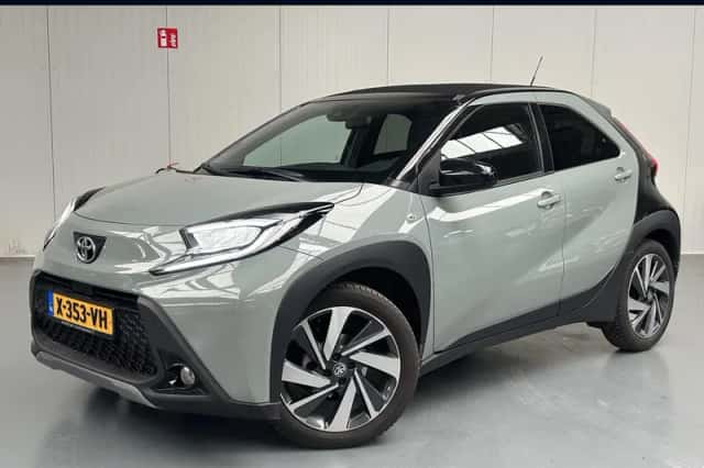 Toyota Aygo (2024) thumbnail 1