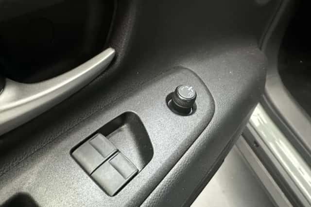 Toyota Aygo (2024) thumbnail 3