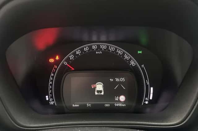 Toyota Aygo (2024) thumbnail 5