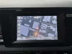 Kia Niro (2018) thumbnail 12