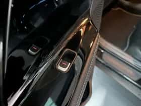 Kia Niro (2018) thumbnail 17