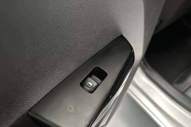 Kia Picanto (2025) thumbnail 21