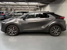 Toyota C-HR (2025) thumbnail 25