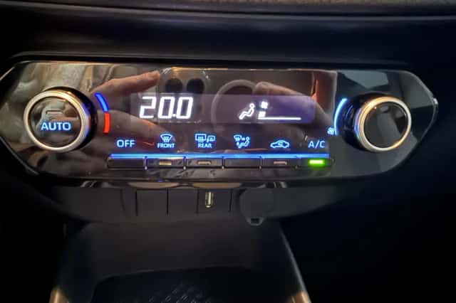 Toyota Aygo (2022) thumbnail 14