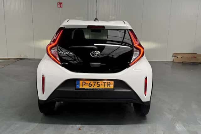 Toyota Aygo (2022) thumbnail 18