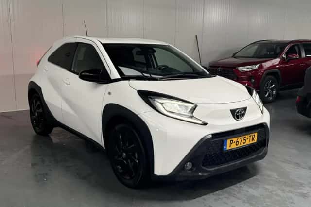 Toyota Aygo (2022) thumbnail 22