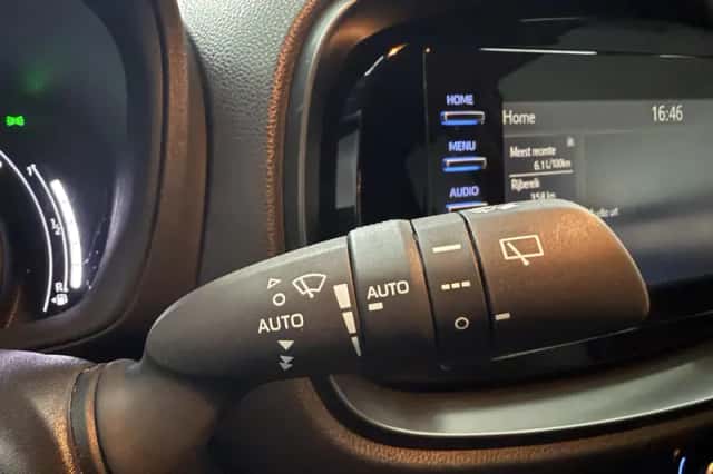 Toyota Aygo (2022) thumbnail 8