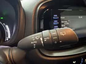 Toyota Aygo (2022) thumbnail 8