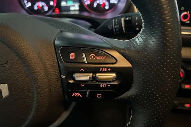 Kia Stonic (2022) thumbnail 7