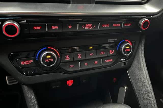 Kia Niro (2019) thumbnail 19