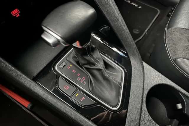 Kia Niro (2019) thumbnail 20