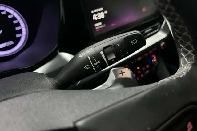 Kia Niro (2019) thumbnail 9