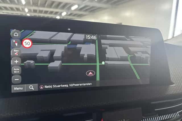 Kia EV6 (2021) thumbnail 11