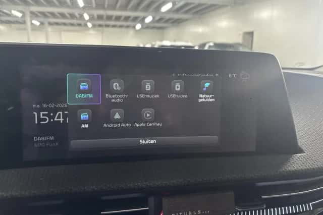 Kia EV6 (2021) thumbnail 12