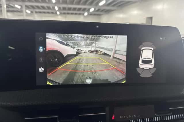 Kia EV6 (2021) thumbnail 13