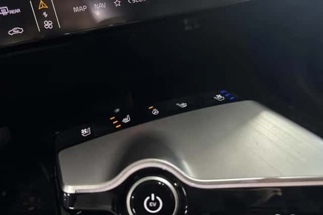 Kia EV6 (2021) thumbnail 16