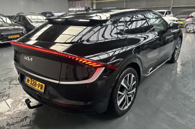 Kia EV6 (2021) thumbnail 25