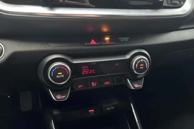 Kia Stonic (2024) thumbnail 14