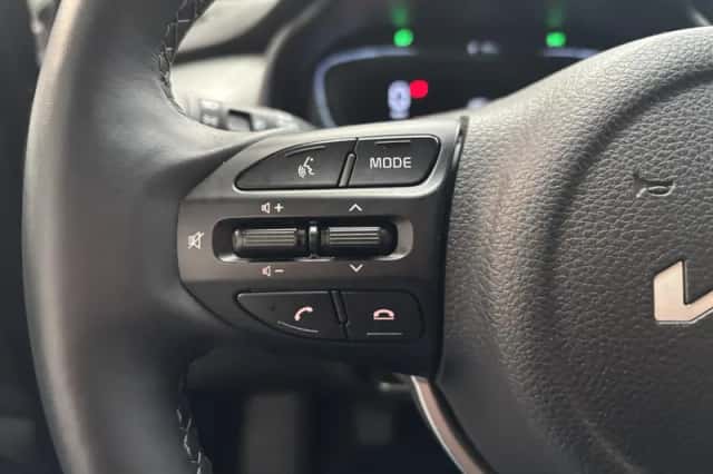 Kia Stonic (2024) thumbnail 8