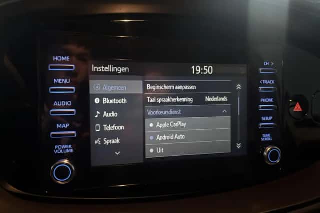 Toyota Aygo (2022) thumbnail 16