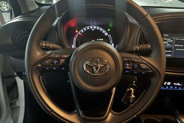 Toyota Aygo (2022) thumbnail 5