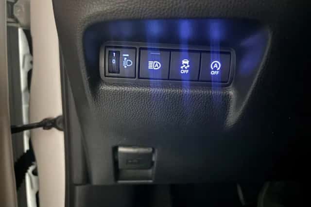 Toyota Aygo (2022) thumbnail 8