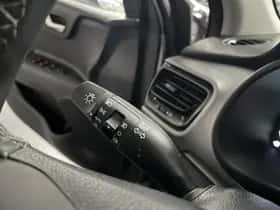 Kia Stonic (2025) thumbnail 11