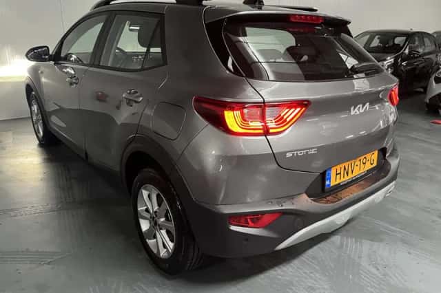 Kia Stonic (2025) thumbnail 24