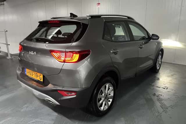 Kia Stonic (2025) thumbnail 25