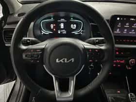 Kia Stonic (2025) thumbnail 6