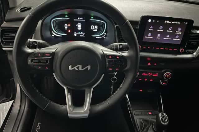 Kia Stonic (2025) thumbnail 7