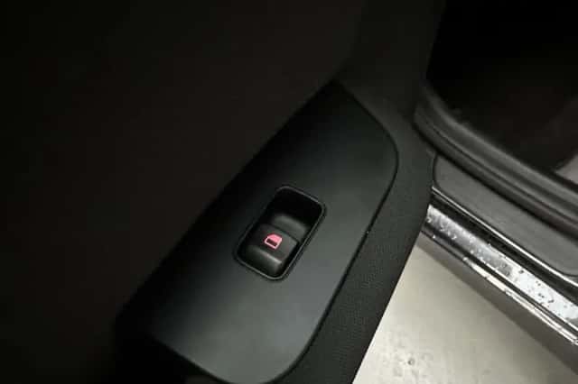Kia Ceed Sportswagon (2025) thumbnail 18