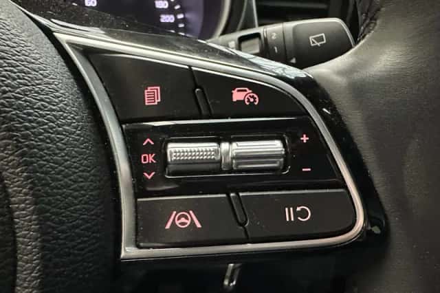 Kia Ceed Sportswagon (2025) thumbnail 9