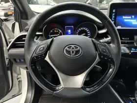 Toyota C-HR (2019) thumbnail 11