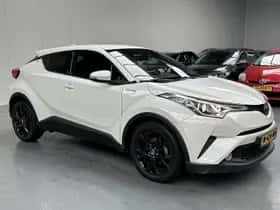 Toyota C-HR (2019) thumbnail 26