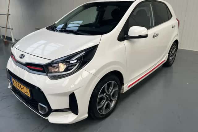 Kia Picanto (2021) thumbnail 23