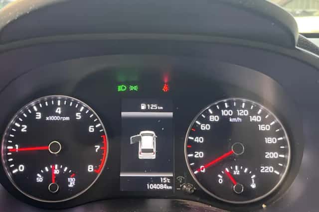 Kia Picanto (2021) thumbnail 10