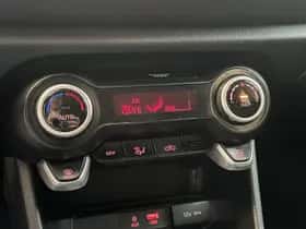 Kia Picanto (2017) thumbnail 15