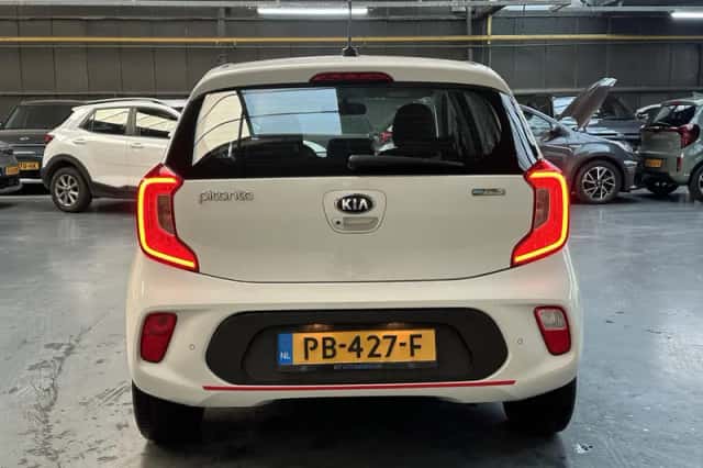 Kia Picanto (2017) thumbnail 20