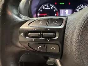 Kia Picanto (2017) thumbnail 8