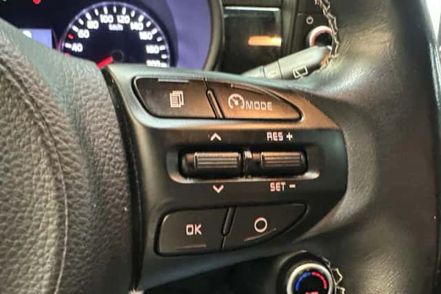 Kia Picanto (2017) thumbnail 9