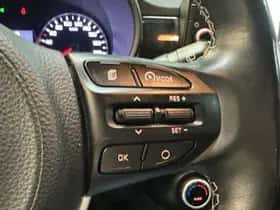 Kia Picanto (2017) thumbnail 9