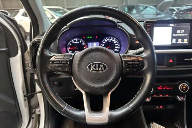 Kia Picanto (2017) thumbnail 10