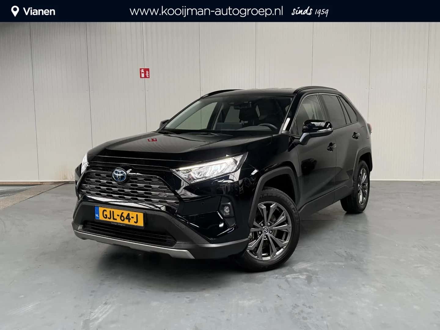 Toyota RAV4 (2024) — foto 1