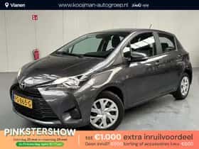 Toyota Yaris (2017) thumbnail 1