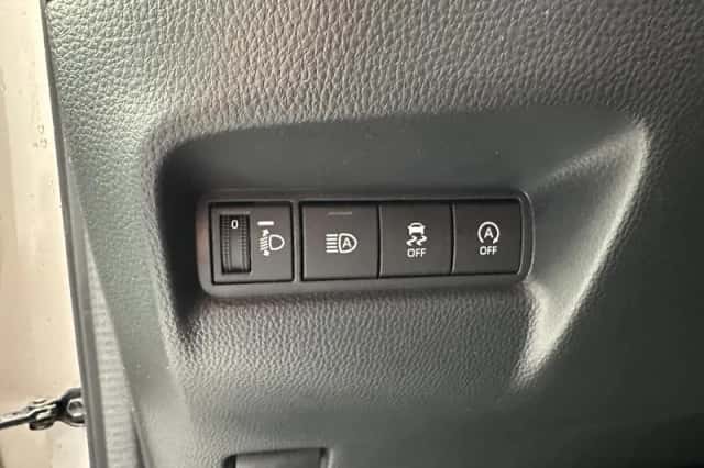 Toyota Aygo (2024) thumbnail 6